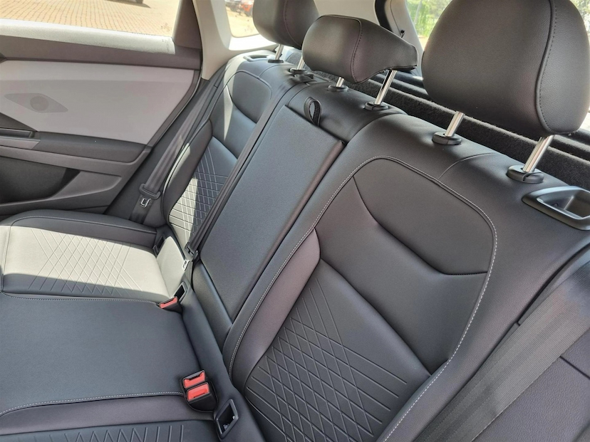 Foto do veículo VOLKSWAGEN TAOS 1.4 250 TSI TOTAL FLEX COMFORTLINE AUTOMÁTICO 2025 0 KM 185.600,00