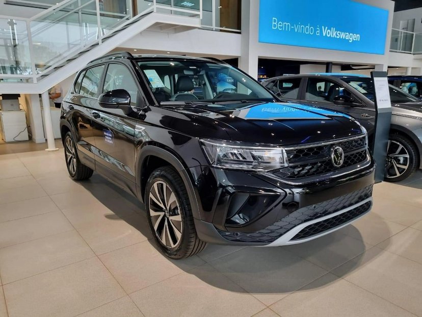Foto do veículo VOLKSWAGEN TAOS 1.4 250 TSI TOTAL FLEX COMFORTLINE AUTOMÁTICO 2025 0 KM 185.600,00