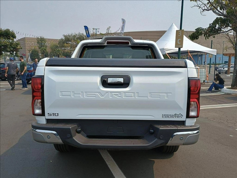 Foto do veículo CHEVROLET S10 2.8 16V TURBO DIESEL HIGH COUNTRY CD 4X4 AUTOMÁTICO 2026 0 KM 288.800,00
