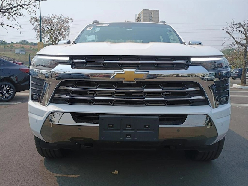 Foto do veículo CHEVROLET S10 2.8 16V TURBO DIESEL HIGH COUNTRY CD 4X4 AUTOMÁTICO 2026 0 KM 288.800,00