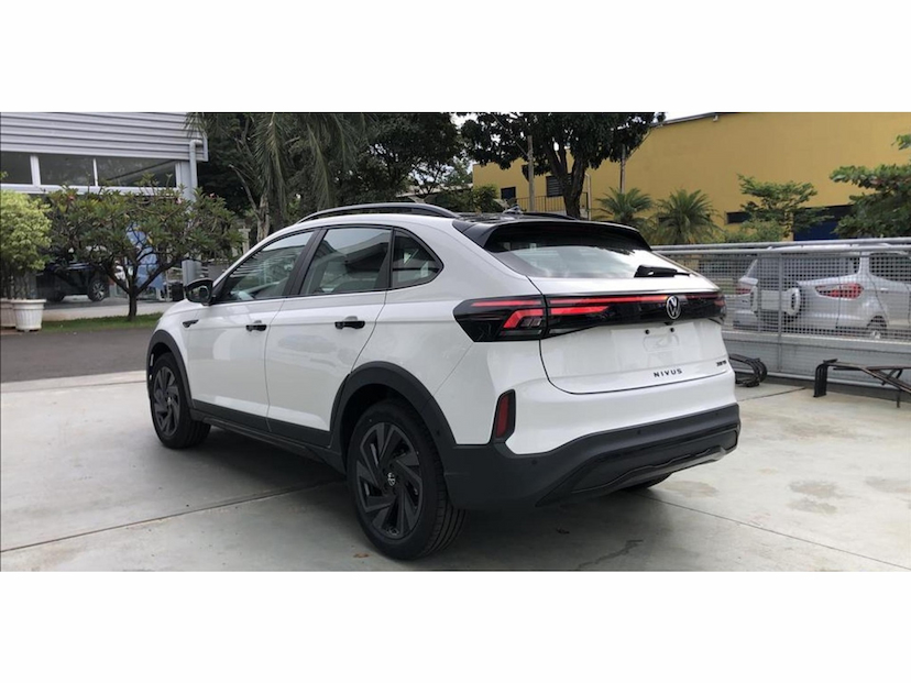 Foto do veículo VOLKSWAGEN NIVUS 1.0 200 TSI TOTAL FLEX HIGHLINE AUTOMÁTICO 2027 0 KM 143.500,00