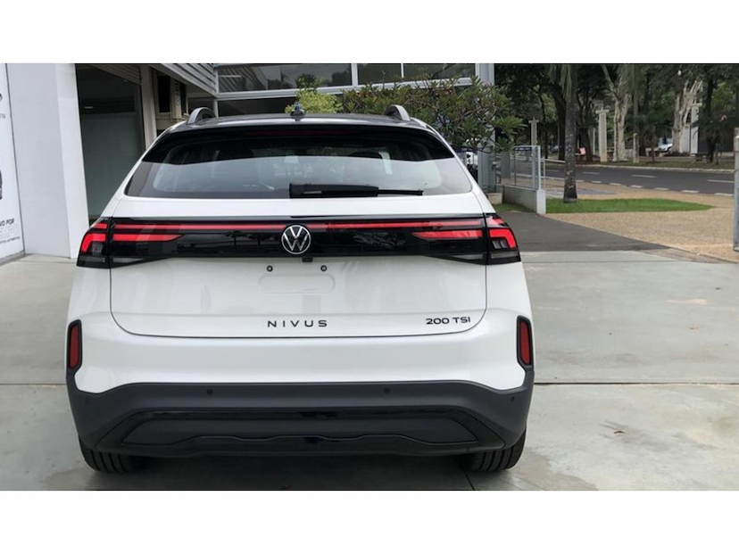 Foto do veículo VOLKSWAGEN NIVUS 1.0 200 TSI TOTAL FLEX HIGHLINE AUTOMÁTICO 2027 0 KM 143.500,00