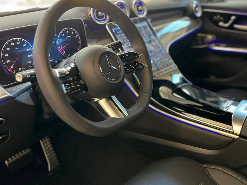 Foto do veículo MERCEDES-BENZ GLC 300 2.0 MHEV AMG LINE COUPÉ 4MATIC 9G-TRONIC 2026 0 KM 530.900,00