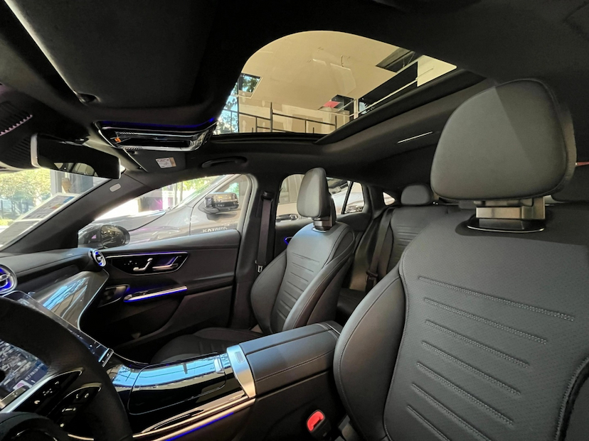 Foto do veículo MERCEDES-BENZ GLC 300 2.0 MHEV AMG LINE COUPÉ 4MATIC 9G-TRONIC 2026 0 KM 530.900,00
