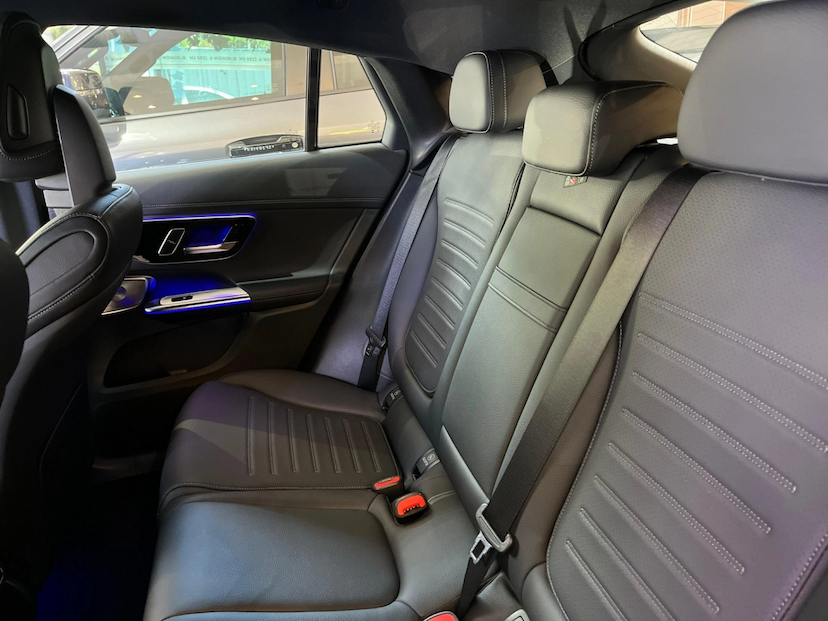 Foto do veículo MERCEDES-BENZ GLC 300 2.0 MHEV AMG LINE COUPÉ 4MATIC 9G-TRONIC 2026 0 KM 530.900,00