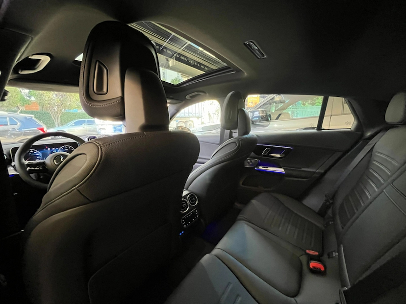 Foto do veículo MERCEDES-BENZ GLC 300 2.0 MHEV AMG LINE COUPÉ 4MATIC 9G-TRONIC 2026 0 KM 530.900,00