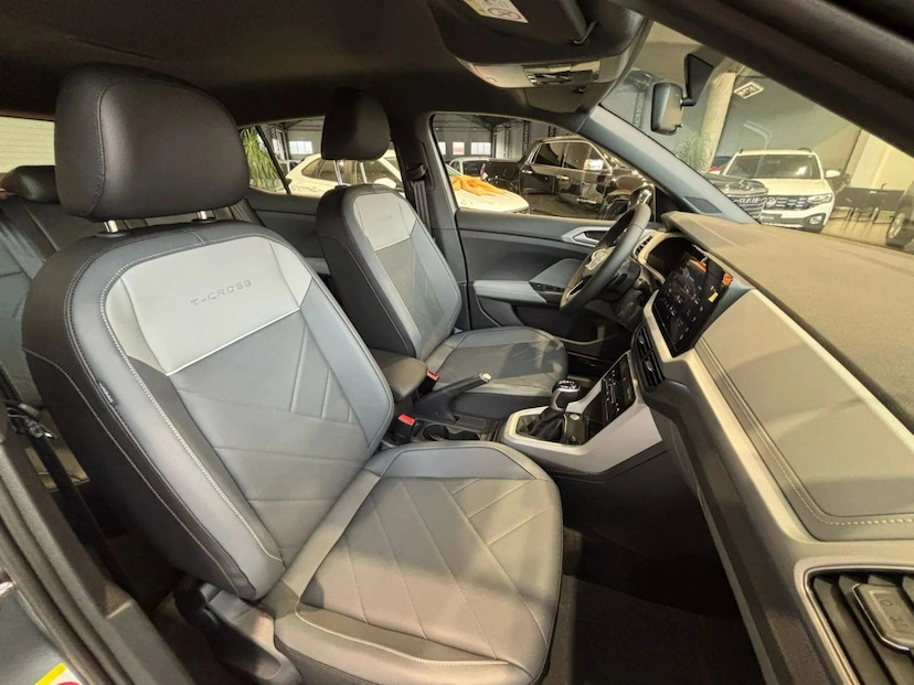 Foto do veículo VOLKSWAGEN T-CROSS 1.0 200 TSI TOTAL FLEX COMFORTLINE AUTOMÁTICO 2026 0 KM 153.900,00