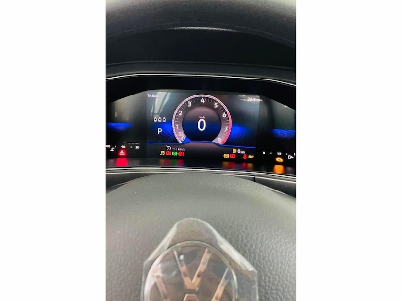 Foto do veículo VOLKSWAGEN T-CROSS 1.0 200 TSI TOTAL FLEX AUTOMÁTICO 2026 0 KM 125.500,00