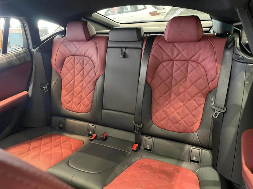 Foto do veículo BMW X6 3.0 TWINPOWER GASOLINA XDRIVE40I M SPORT AUTOMÁTICO 2026 0 KM 839.900,00