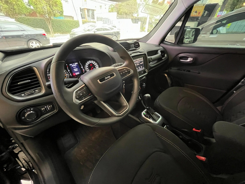 Foto do veículo JEEP RENEGADE 1.3 T270 TURBO FLEX SPORT AT6 2022 36.313 KM 92.770,00