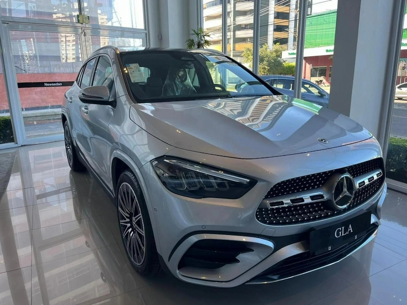 Foto do veículo MERCEDES-BENZ GLA 200 1.3 MHEV AMG LINE 7G-DCT 2026 0 KM 361.777,00