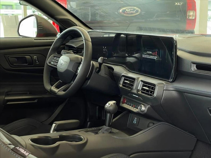 Foto do veículo FORD MUSTANG 5.0 V8 GASOLINA DARK HORSE SELECTSHIFT 2025 0 KM 612.800,00