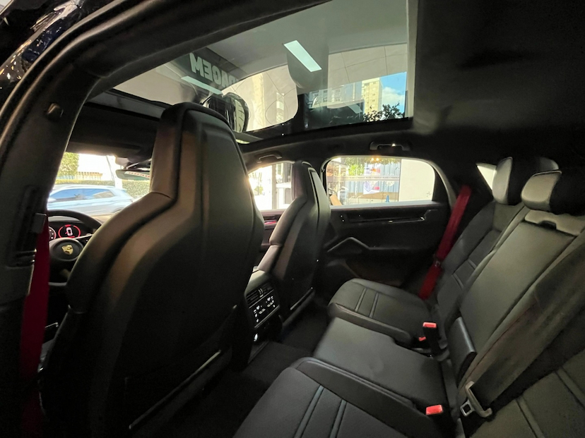 Foto do veículo PORSCHE CAYENNE 4.0 V8 GASOLINA GTS COUPÉ AWD TIPTRONIC S 2025 0 KM 1.149.777,00