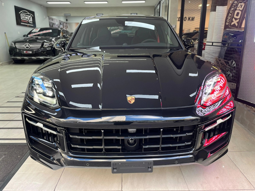 Foto do veículo PORSCHE CAYENNE 4.0 V8 GASOLINA GTS COUPÉ AWD TIPTRONIC S 2025 0 KM 1.149.777,00
