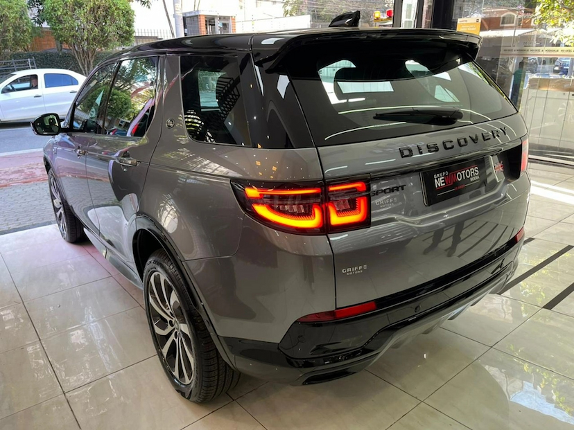 Foto do veículo LAND ROVER DISCOVERY SPORT 2.0 P250 TURBO FLEX R-DYNAMIC SE AUTOMÁTICO 2025 0 KM 419.890,00