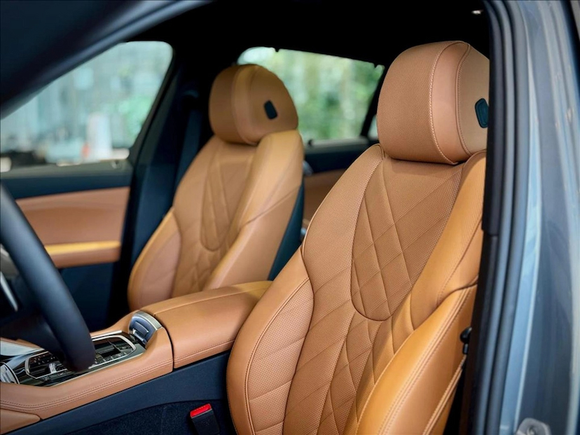 Foto do veículo BMW X6 3.0 TWINPOWER GASOLINA XDRIVE40I M SPORT AUTOMÁTICO 2026 0 KM 839.900,00