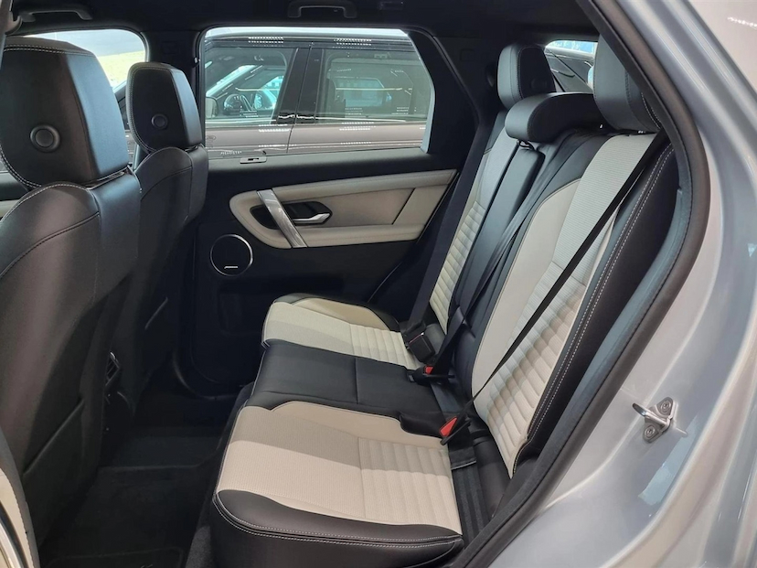 Foto do veículo LAND ROVER DISCOVERY SPORT 2.0 P250 TURBO FLEX R-DYNAMIC SE AUTOMÁTICO 2025 0 KM 444.900,00