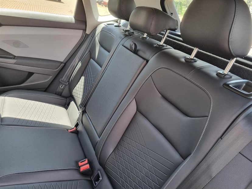 Foto do veículo VOLKSWAGEN TAOS 1.4 250 TSI TOTAL FLEX COMFORTLINE AUTOMÁTICO 2025 0 KM 274.600,00