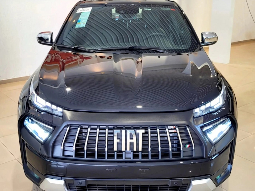 Foto do veículo FIAT TORO 2.2 TURBO DIESEL RANCH 4WD AT9 2027 0 KM 194.580,00
