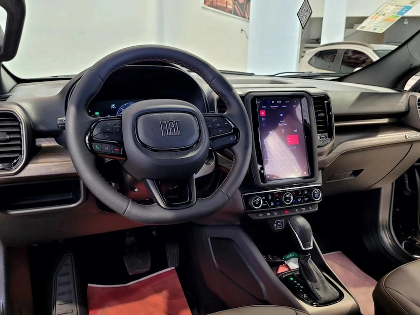 Foto do veículo FIAT TORO 2.2 TURBO DIESEL RANCH 4WD AT9 2027 0 KM 194.580,00
