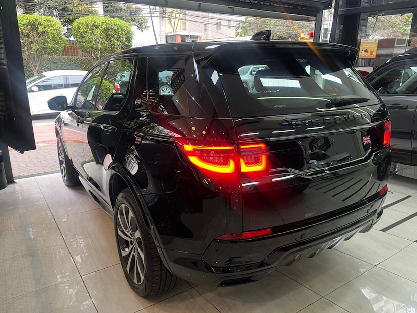Foto do veículo LAND ROVER DISCOVERY SPORT 2.0 P250 TURBO FLEX R-DYNAMIC SE AUTOMÁTICO 2025 0 KM 444.900,00