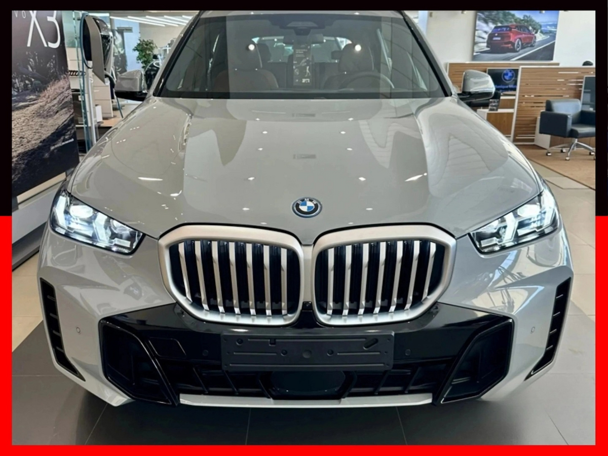 Foto do veículo BMW X5 3.0 I6 TURBO HÍBRIDO XDRIVE50E M SPORT AUTOMÁTICO 2026/2026 0 KM R$ 799.900,00
