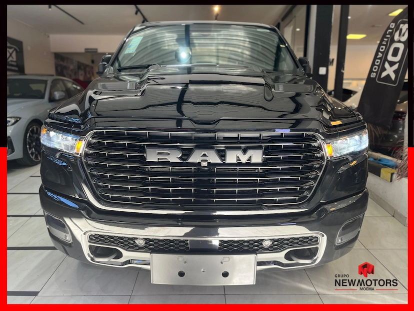 Foto do veículo RAM 1500 3.0 HURRICANE 6 BITURBO GASOLINA LARAMIE NIGHT EDITION CD 4X4 AUTOMÁTICO 2025 0 KM 594.690,00