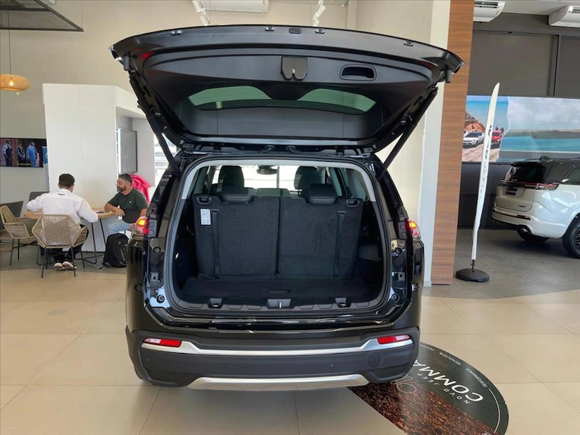 Foto do veículo JEEP COMMANDER 1.3 T270 TURBO FLEX LIMITED AT6 2026 0 KM 222.777,00