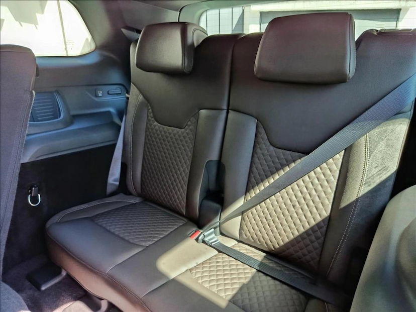 Foto do veículo JEEP COMMANDER 1.3 T270 TURBO FLEX OVERLAND AT6 2026 0 KM 249.500,00