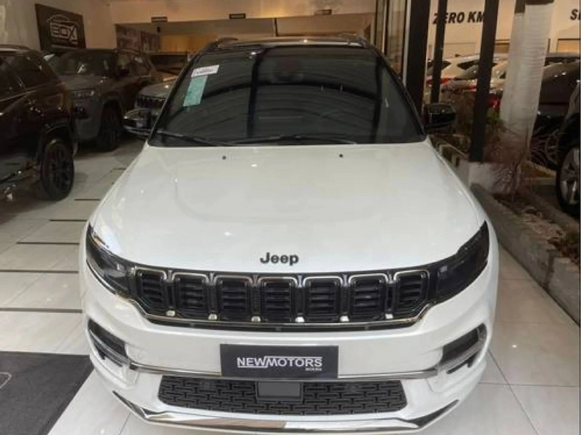 Foto do veículo JEEP COMMANDER 2.0 HURRICANE 4 TURBO GASOLINA BLACKHAWK AT9 2026 0 KM 290.777,00