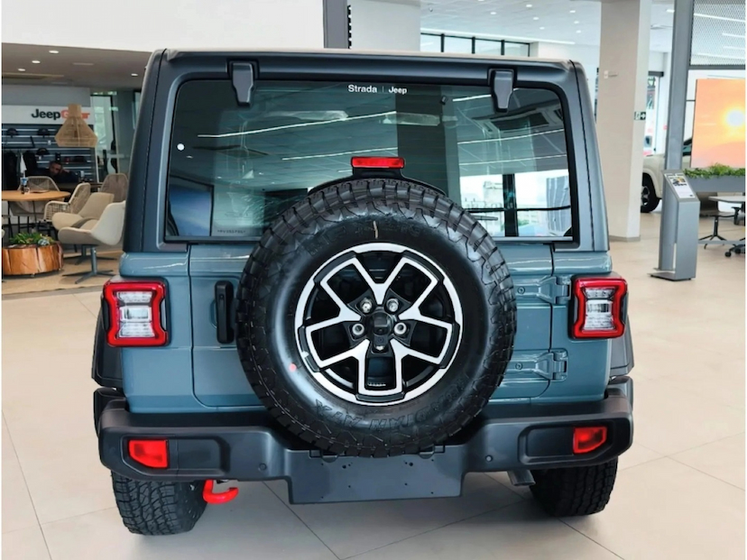 Foto do veículo JEEP WRANGLER 2.0 TURBO GASOLINA RUBICON 4P 4X4 AT8 2025 0 KM 488.777,00