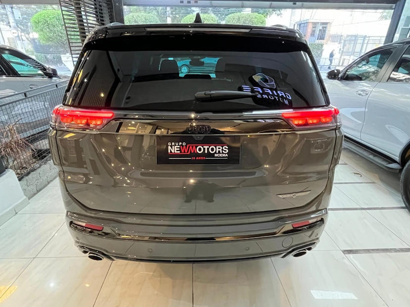 Foto do veículo JEEP COMMANDER 2.0 HURRICANE 4 TURBO GASOLINA BLACKHAWK AT9 2026 0 KM 290.777,00