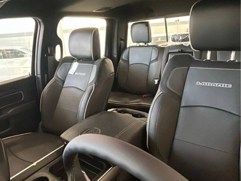 Foto do veículo RAM 3500 6.7 I6 TURBO DIESEL LARAMIE NIGHT EDITION CD 4X4  AUTOMÁTICO 2025 0 KM 539.800,00