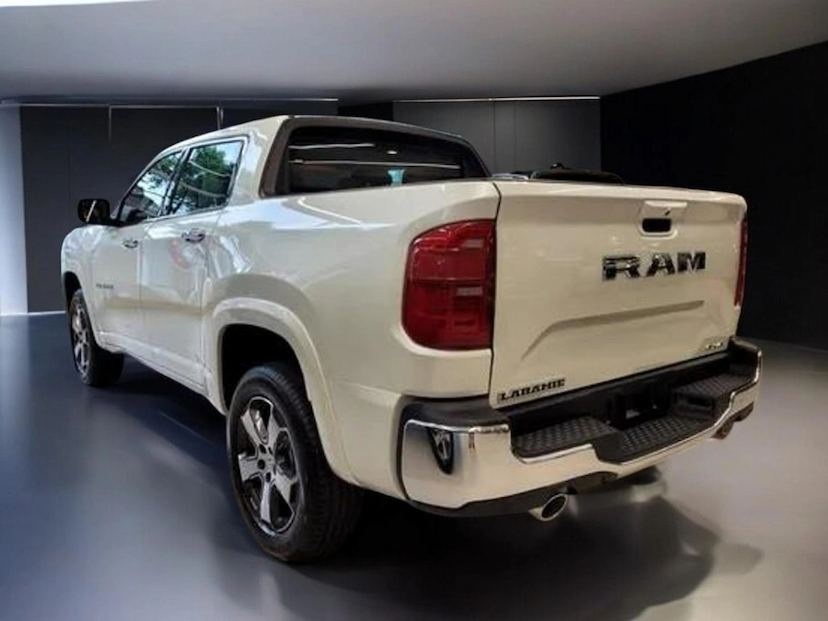 Foto do veículo RAM RAMPAGE 2.2 TURBO DIESEL LARAMIE 4X4 AUTOMÁTICO 2027 0 KM 223.800,00