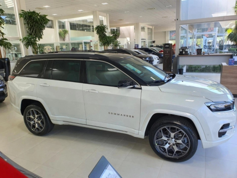 Foto do veículo JEEP COMMANDER 2.2 TURBO DIESEL OVERLAND AT9 2026 0 KM 278.500,00