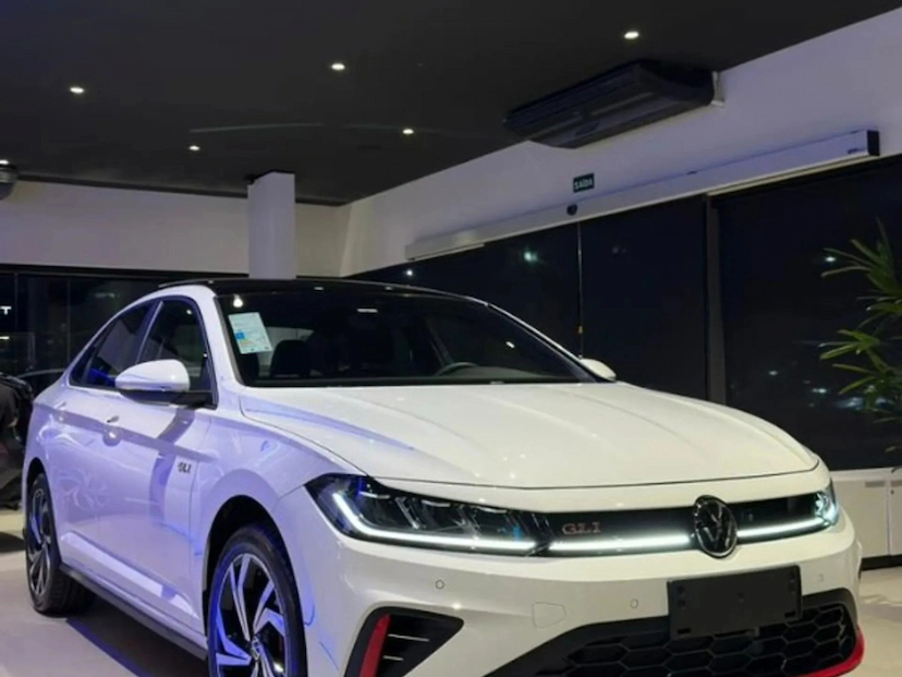 Foto do veículo VOLKSWAGEN JETTA 2.0 350 TSI GASOLINA GLI DSG 2026 0 KM 238.600,00