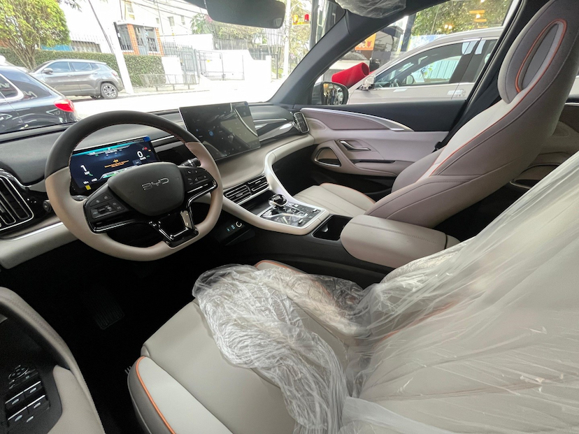 Foto do veículo BYD SONG PRO 1.5 DM-I HÍBRIDO GS AUTOMÁTICO 2026 0 KM 279.990,00