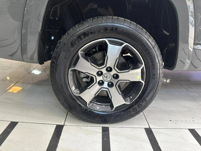 Foto do veículo RAM RAMPAGE 2.2 TURBO DIESEL LARAMIE 4X4 AUTOMÁTICO 2027 0 KM 223.800,00