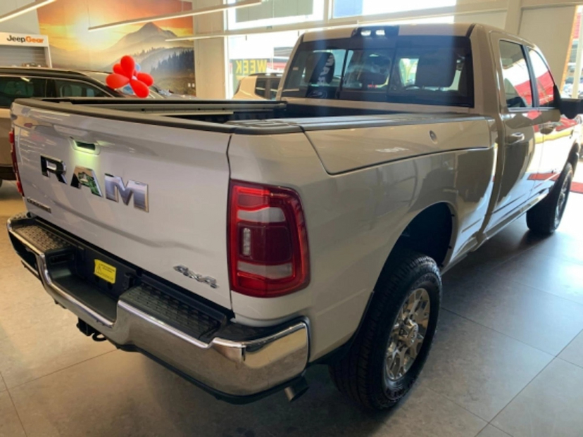 Foto do veículo RAM 2500 6.7 I6 TURBO DIESEL LARAMIE CD 4X4 AUTOMÁTICO 2026 0 KM 479.900,00