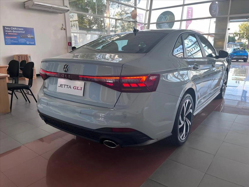 Foto do veículo VOLKSWAGEN JETTA 2.0 350 TSI GASOLINA GLI DSG 2026 0 KM 238.600,00