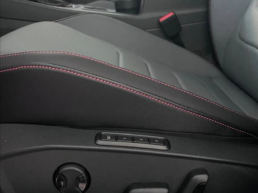 Foto do veículo VOLKSWAGEN JETTA 2.0 350 TSI GASOLINA GLI DSG 2026 0 KM 238.600,00