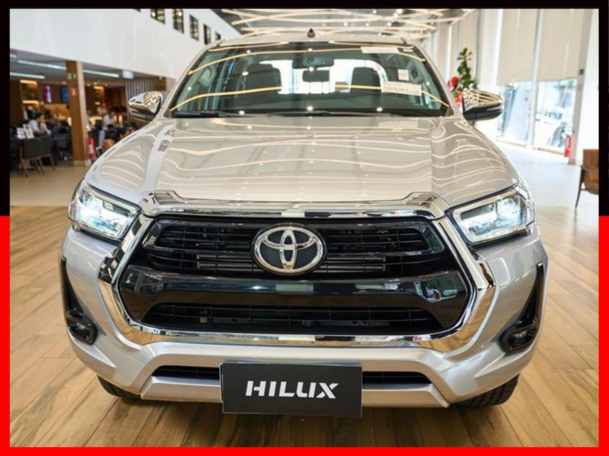 Foto do veículo TOYOTA HILUX 2.8 D-4D TURBO DIESEL CD SRV 4X4 AUTOMÁTICO 2026/2026 0 KM R$ 284.800,00