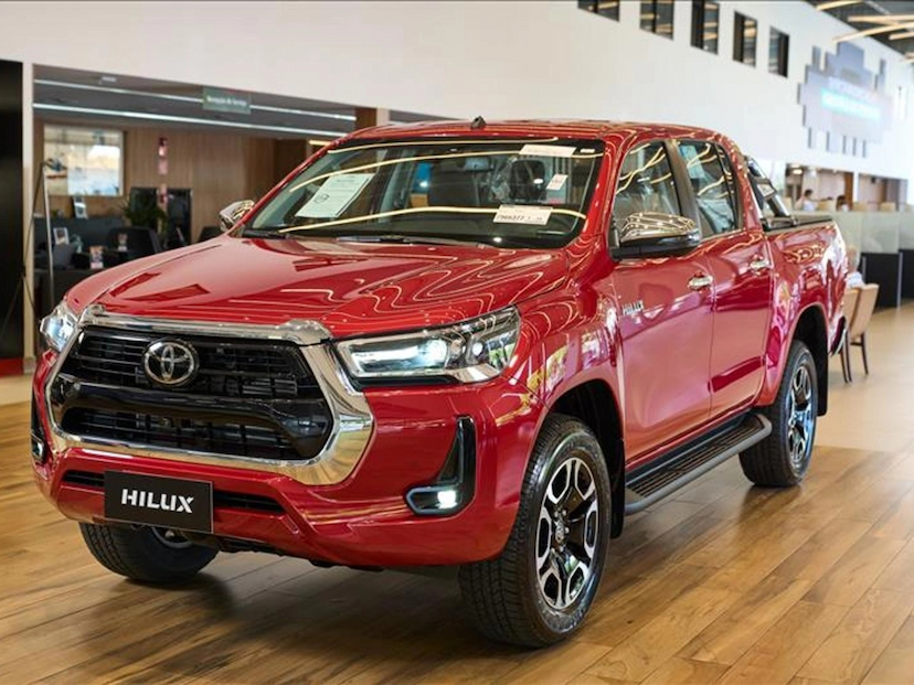 Foto do veículo TOYOTA HILUX 2.8 D-4D TURBO DIESEL CD SRX 4X4 AUTOMÁTICO 2026 0 KM 314.800,00
