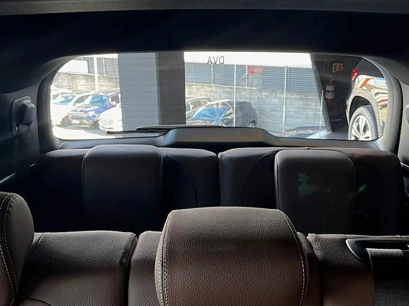 Foto do veículo MERCEDES-BENZ GLB 220 2.0 MHEV AMG LINE 4MATIC 8G-DCT 2026 0 KM 391.800,00