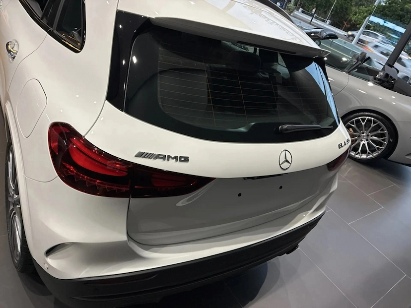 Foto do veículo MERCEDES-BENZ GLA 35 AMG 2.0 MHEV 4MATIC SPEEDSHIFT 2026 0 KM 535.890,00