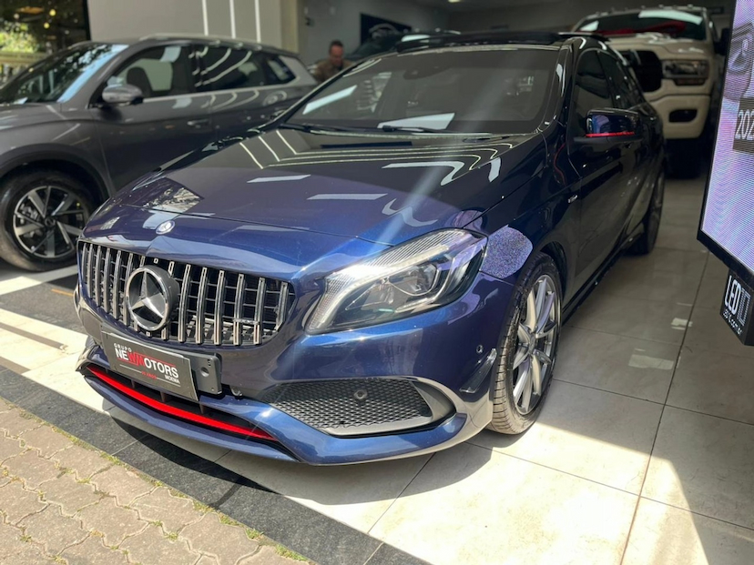 Foto do veículo MERCEDES-BENZ A 250 2.0 SPORT TURBO GASOLINA 4P AUTOMATIZADO 2017 77.000 KM 143.777,00