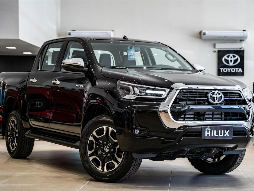 Foto do veículo TOYOTA HILUX 2.8 D-4D TURBO DIESEL CD SRX 4X4 AUTOMÁTICO 2026 0 KM 314.800,00