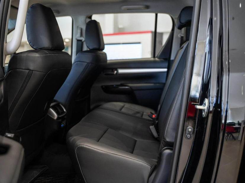 Foto do veículo TOYOTA HILUX 2.8 D-4D TURBO DIESEL CD SRX 4X4 AUTOMÁTICO 2026 0 KM 314.800,00