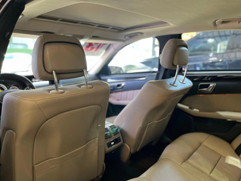 Foto do veículo MERCEDES-BENZ E 250 1.8 CGI AVANTGARDE 16V GASOLINA 4P AUTOMÁTICO 2013 56.000 KM 111.777,00