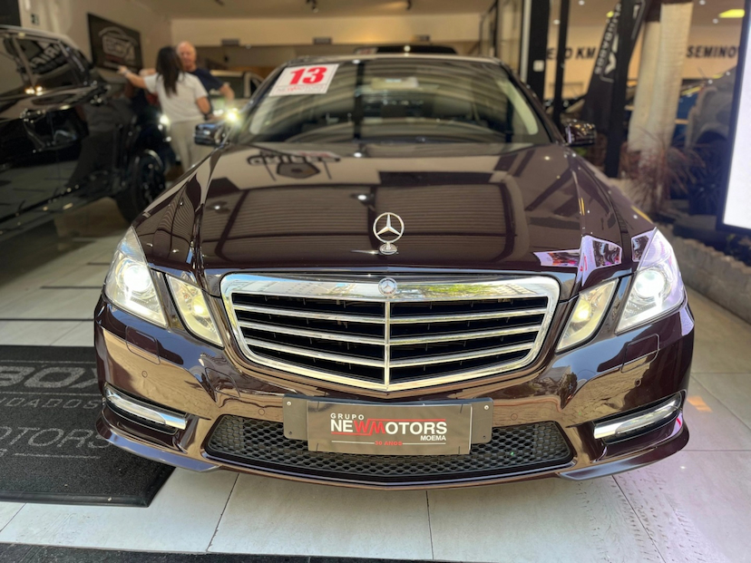Foto do veículo MERCEDES-BENZ E 250 1.8 CGI AVANTGARDE 16V GASOLINA 4P AUTOMÁTICO 2013 56.000 KM 111.777,00